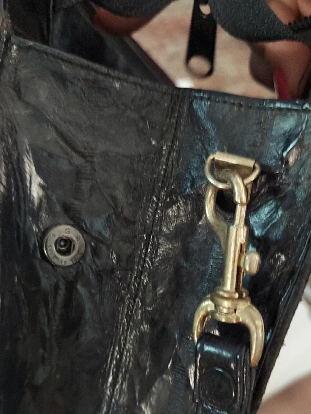 Vintage Black Men's/Women's Eel Skin Briefcase - Timeless Professional Carry